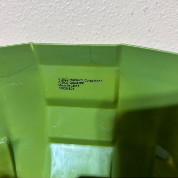 Halo Master Chief Helmet Half-Mask Disguise Microsoft 2020 Halloween Cosplay - Picture 6 of 6